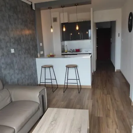 Appartement T2 Parking Prive 100 M Remparts Gare 10Mn A Pieds à Avignon Extérieur photo